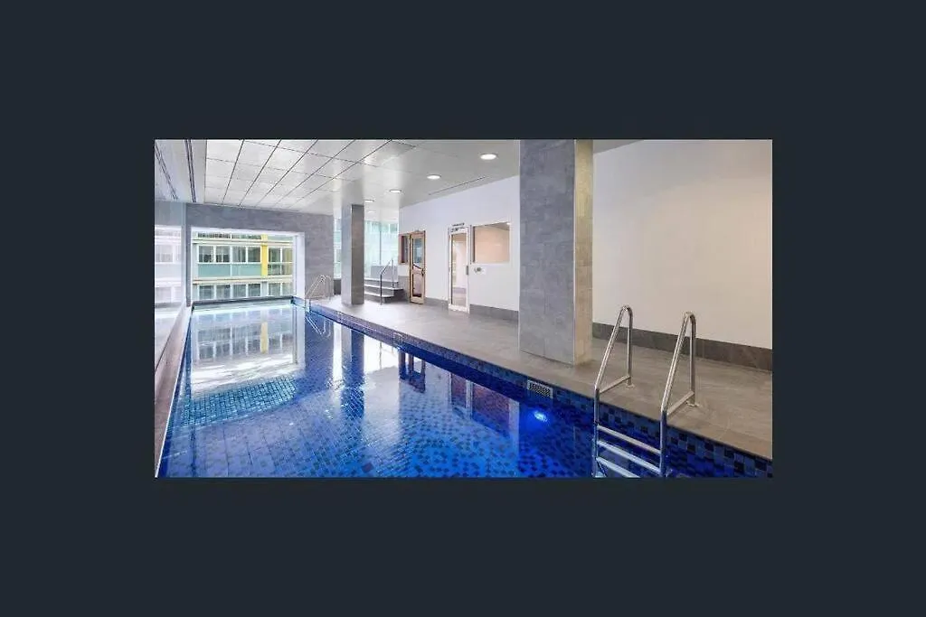 Unique Lvl 1 Apartment Morphett Adelaide